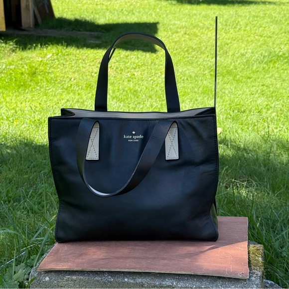 Kate Spade Black Tote Bag w/ Story Book Lining VGUC - Picture 1 of 12